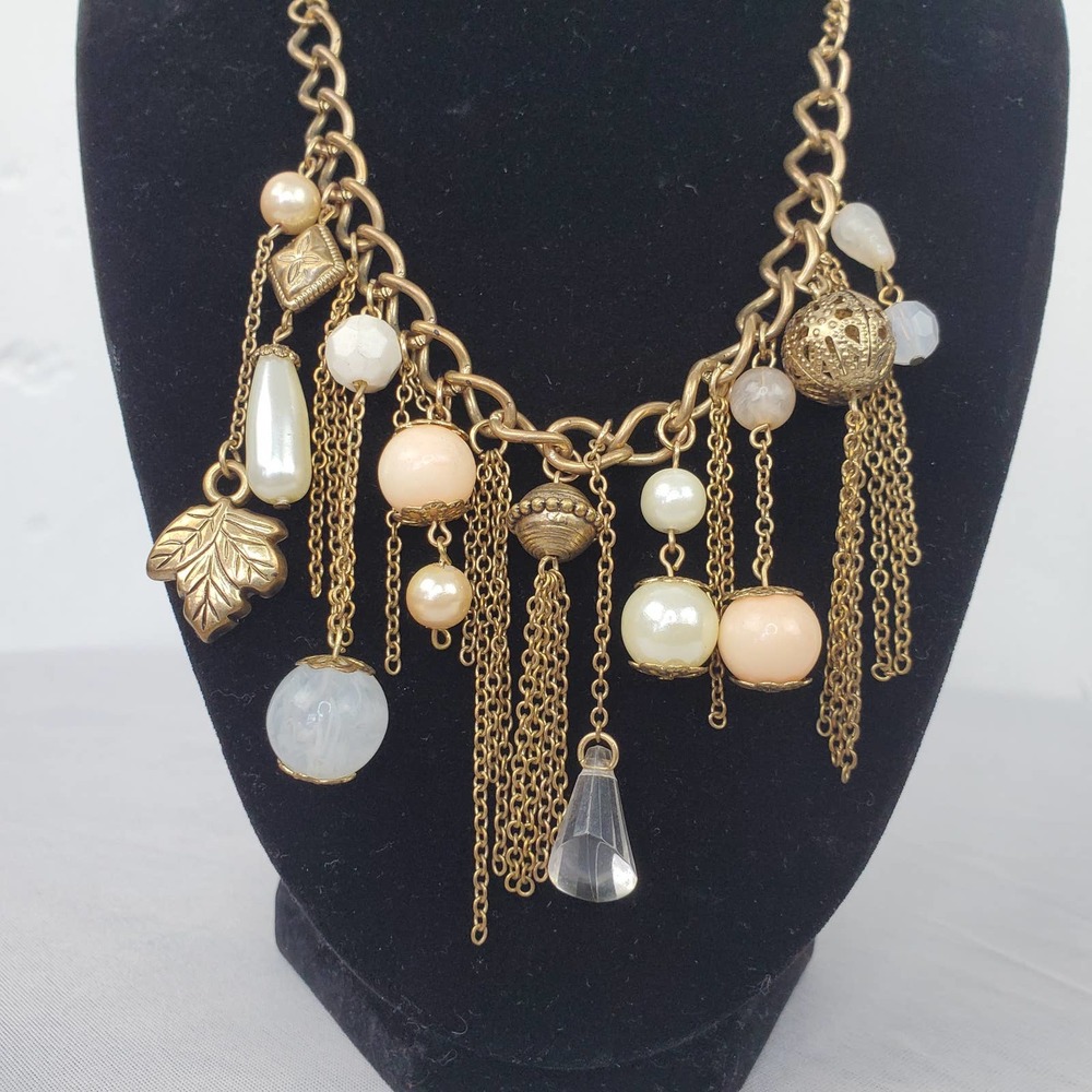 Pretty Chain link Charm Bohemian Bib Tassel Statement Costume Necklace - Picture 2 of 7
